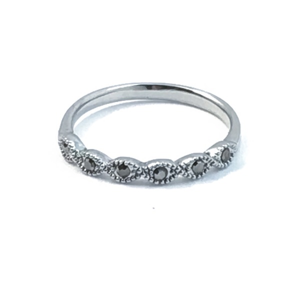 Jewelry - Small Hematite Stacker Ring Sz 5.5